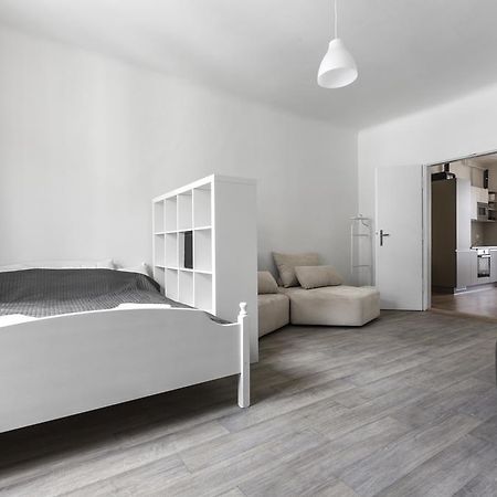 Premier Apartments Old Town Hradebni Прага Экстерьер фото